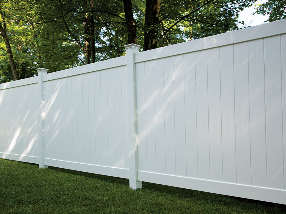 Types of fences we install in Theodore AL